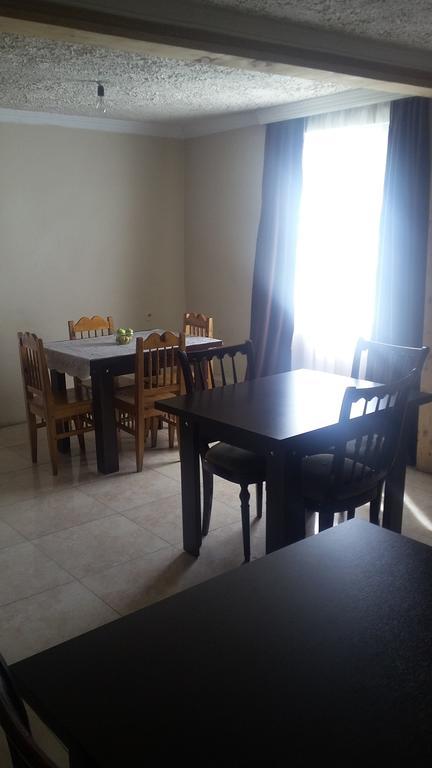 Guest House La Torre In Mestia Exterior photo